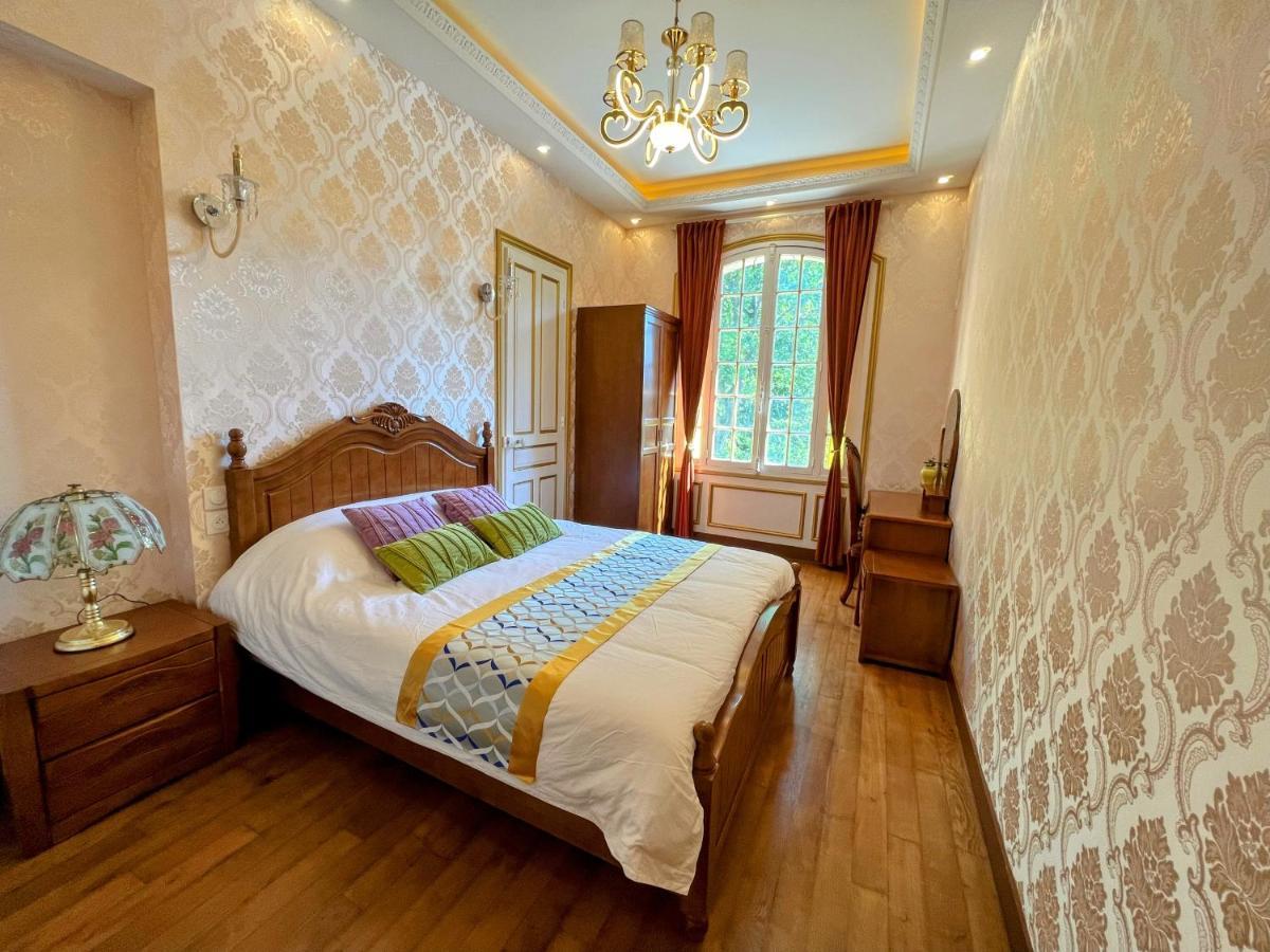 Chateau De Moliens Экстерьер фото