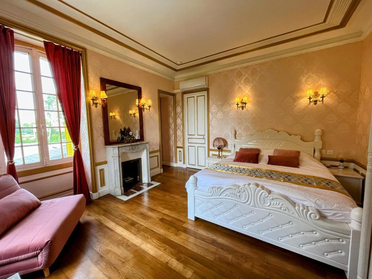 Chateau De Moliens Экстерьер фото
